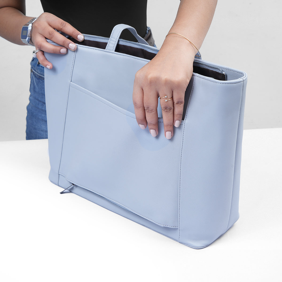 Travel Tote - Ice Blue